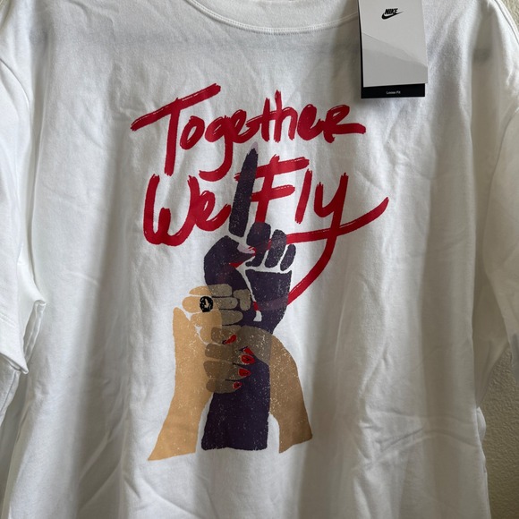 NWT Nike The Nike Tee Together We Fly Graphic T-Shirt Womens Size‎ M - Picture 2 of 5